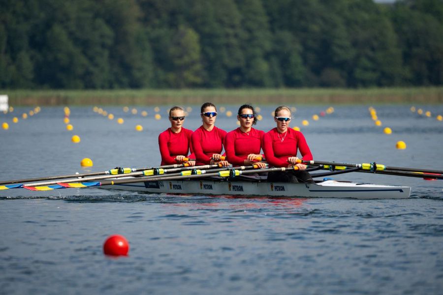 România, cinci bărci în semifinale și două în finală la Campionatele Mondiale de juniori din Lituania