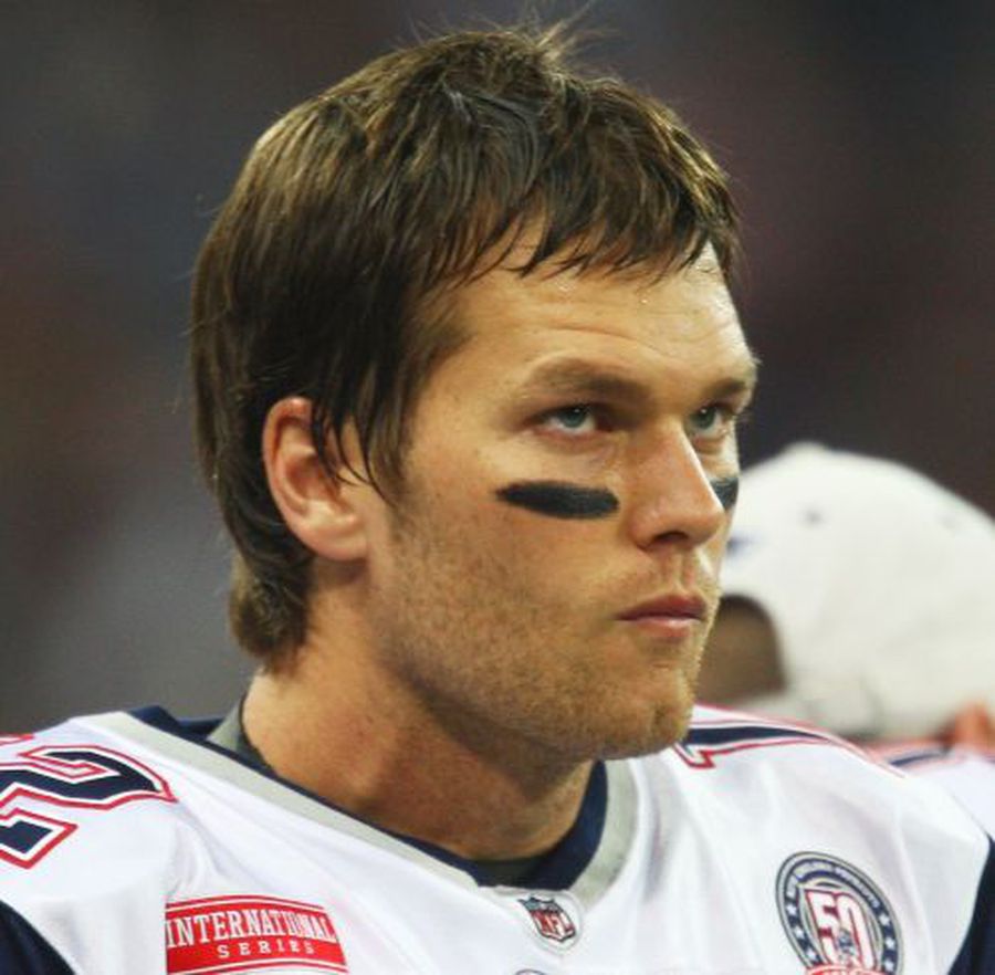 Wayne Rooney VS Tom Brady!