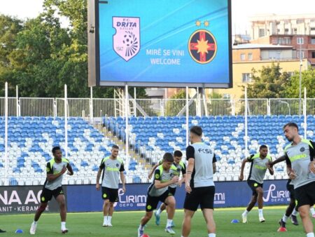 Olaru revine pe teren! Fotografii de la antrenamentul FCSB: meciul cu Drita va fi transmis în direct pe VOYO joi seară.