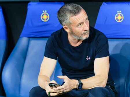 Mihai Stoica, reacție după reacție » Ce a scris în seara în care Rapid a avut probleme la Galați și nu a obținut un penalty