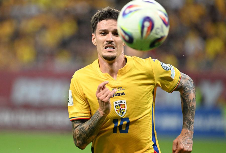 Dennis Man, fotbalistul celor de la Parma, a avut 28 de goluri și 17 assisturi în 142 de meciuri la echipa gialloblu / Foto: Imago Images În așteptarea lui Man, Eindhoven a făcut set cu Sparta » Aluzia antrenorului: „Știm că s-ar putea să mai vină”
