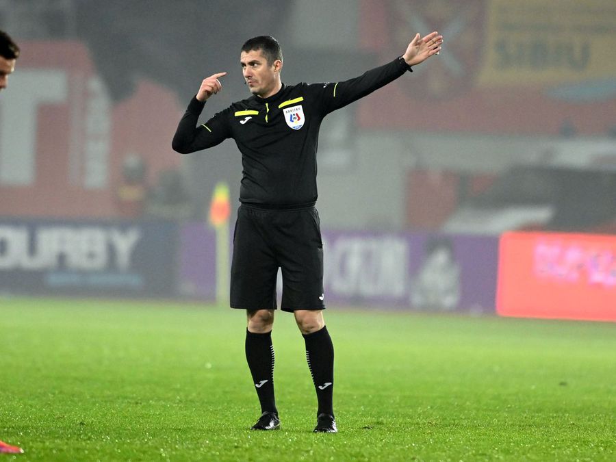 Adrian Cojocaru El va arbitra FCSB - Unirea Slobozia» Critici din partea lui Mihai Stoica acum un an