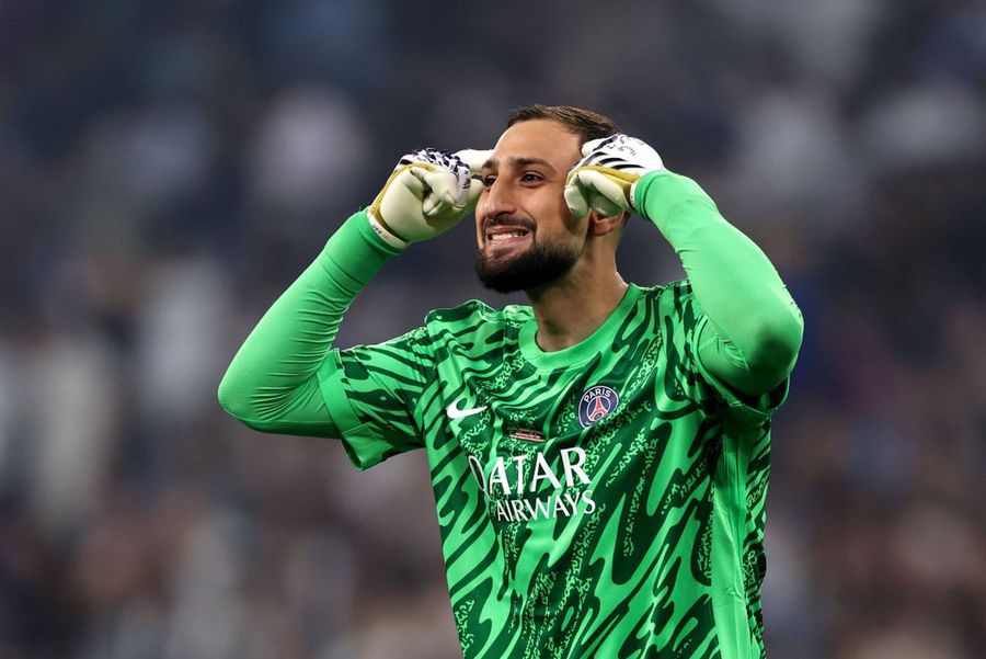 E gata! PSG l-a transferat pe concurentul lui Donnarumma