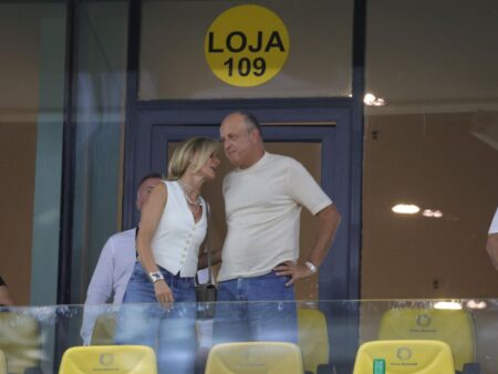 Cum i-au surprins pe Dan și Diana Șucu imediat după fluierul final la meciul Rapid