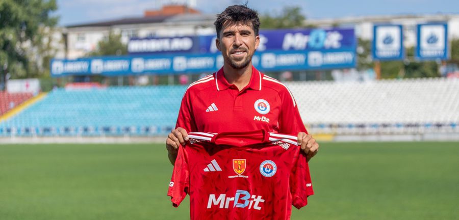 Pedro Nuno, fotbalist cu peste 150 de meciuri în prima ligă a Portugaliei, a semnat în Superliga
