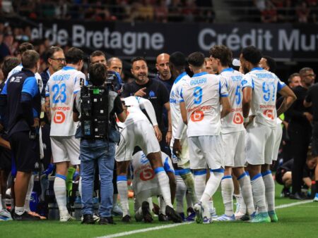Scandal imens în vestiarul lui Marseille: Doi jucători titulari eliminați din lot de antrenorul Roberto De Zerbi!