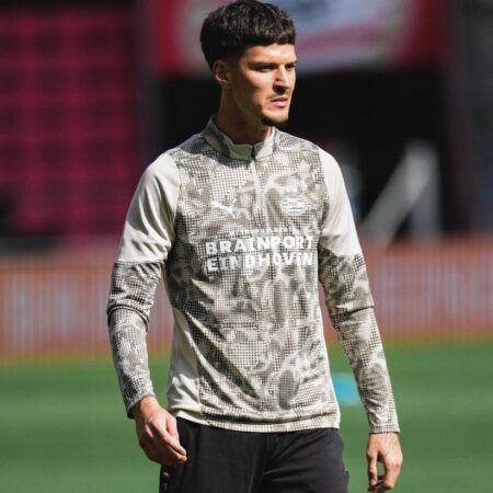 „LIVE PSV – Groningen: Debut pentru Dennis Man”
