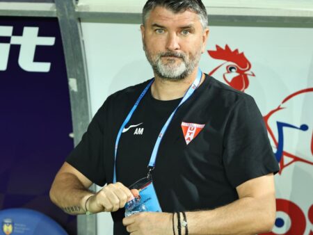 UTE Arad – Unirea Slobozia, TRANSMISIE ÎN DIRECT pe Sport.ro de la 19:00! Adrian Mihalcea se întâlnește cu fosta sa echipă.