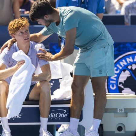Cuvintele lui Alcaraz, când a realizat că va câștiga trofeul de la Cincinnati după abandonul lui Sinner