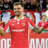 Tricoul de hattrick al lui Danny Armstrong, scos la licitație » Licitația a început de la 1.000 lei și a ajuns la o sumă impresionantă în doar 24 de ore!