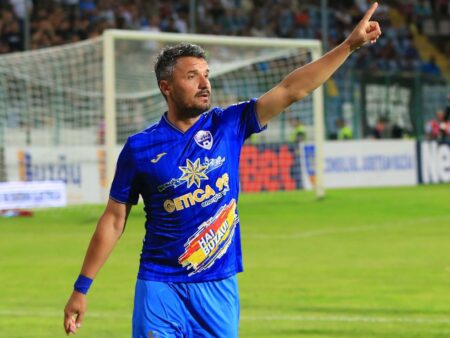 În sfârșit! » Constantin Budescu a semnat cu noua echipă: „Magician la Arsenal”