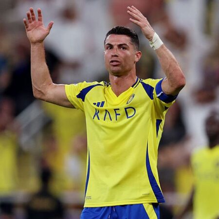 Cristiano Ronaldo, tot mai aproape de primul trofeu în Arabia! Al Nassr a eliminat campioana și s-a calificat în finala Supercupei.