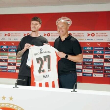 Dennis Man, prezentat astăzi la PSV » Al treilea român la Eindhoven