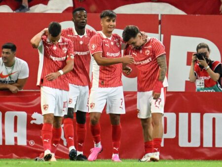 Coșmarul dinamoviștilor s-a încheiat: prima victorie în derby după 1994 + când a încasat FCSB ultima dată 4 goluri.