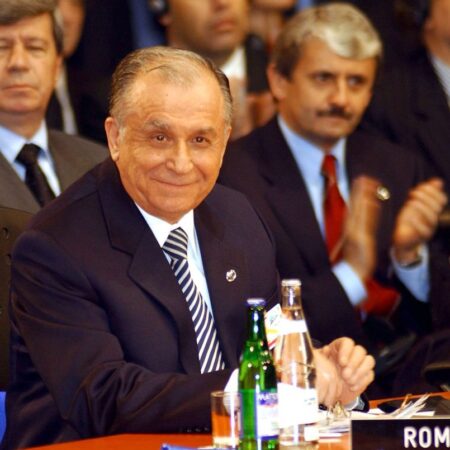 „Emil Constantinescu l-a întrebat dacă are credință în Dumnezeu; eu l-aș fi întrebat altceva”