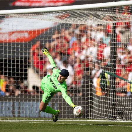 Eroul de la Crystal Palace a strălucit și după meciul cu Liverpool: Gestul emoționant al portarului Dean Henderson!