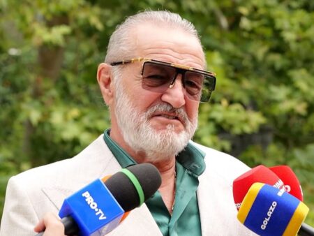 „Se plânge că nu vrea să joace acolo. Își dorește și el să fie «cerc»”