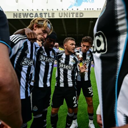 Aston Villa – Newcastle, transmis în direct pe VOYO de la 14:30! Duel intens pe Villa Park. Componențele de start.
