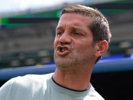 Meci interzis pentru cardiacii lui Chivu! Rămânănd în 10 jucători și condusă cu 1-0 în minutul 60, Inter a înscris gol după gol.