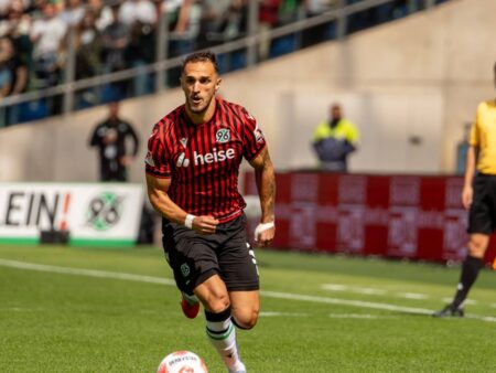 Virgil Ghiță, jucător de bază în Germania! Românul a ajuns pe prima poziție cu Hannover