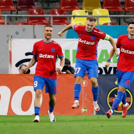 Robin van Persie a reacționat după aflarea duelului dintre Feyenoord și FCSB în Europa League: „E o provocare dificilă!”