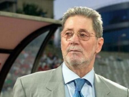 „Mesajul lui Dinamo cu ocazia împlinirii a 77 de ani de către Cornel Dinu: ‘O legendă în adevăratul sens al cuvântului’”