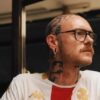 Plătit cu două beri să pozeze pentru Genoa, a devenit viral cu un tatuaj indecent: „Tata e supărat! Acum merit un tricou”