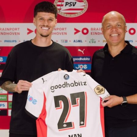 Antrenorul lui PSV Eindhoven a făcut publică decizia privind transferul lui Dennis Man, la scurt timp după achiziție.