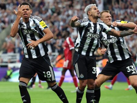 Premier League: Newcastle – Nottingham Forest, Aston Villa – Burnley, Everton – Crystal Palace și Wolves – Brighton, LIVE pe VOYO!