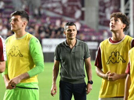 Ce l-a supărat pe Costel Gâlcă după victoria cu FC Botoșani: „Asta mă frustrează” + o altă problemă: „Are glezna umflată”