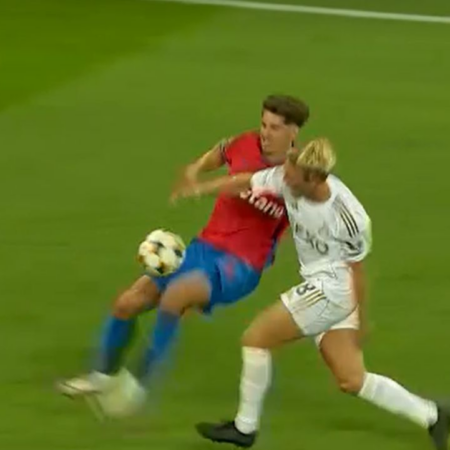 Faza disputată din FCSB – Aberdeen, comentată de un fost jucător al „roș-albaștrilor”: „Nici arbitrii nu sunt siguri”