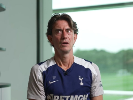 Thomas Frank a prezentat strategia tactică pentru Spurs înainte de debutul noului sezon. Premier League este disponibilă pe VOYO.