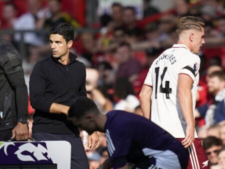 Debut de coșmar pentru Gyokeres la Arsenal. Englezii l-au criticat dur după prestația slabă de la Old Trafford, iar Arteta este ferm: „Vom ajunge acolo.”