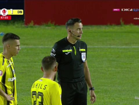 Gol anulat în Metaloglobus – Dinamo! „Câinii” au scăpat ca printr-o minune.