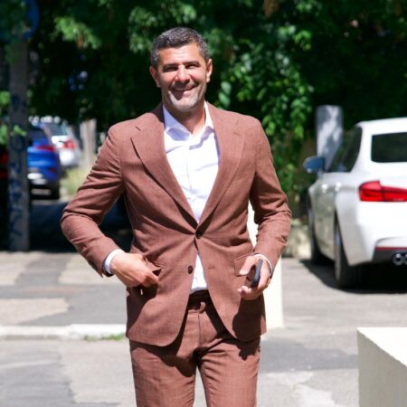 „Ne vom întâlni pentru o discuție în seara aceasta”