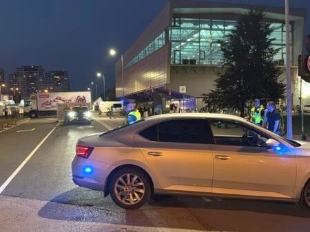 Haos la EuroBasket » Alerta cu bombă în fața sălii cu peste 10.000 de spectatori! Intervenție de urgență a poliției