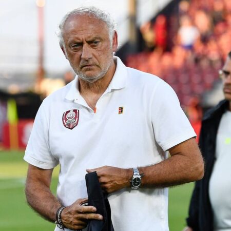 Când va reveni Louis Munteanu pe teren? » Mandorlini a dezvăluit și ce vedetă ar putea debuta la CFR Cluj în weekend.