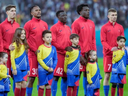 L-au trecut pe lista UEFA în zadar? FCSB anunță: „Va rămâne un an!”