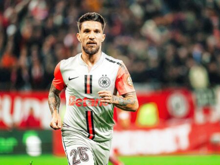 Alexandru Băluță nu a ajuns în SUA, deși a parafat un contract cu Los Angeles FC în august