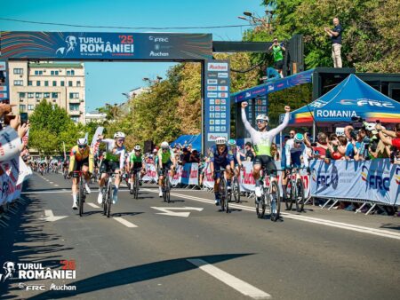 Cesare Chesini a învins în Turul României 2025 » Ceremonia de încheiere a avut loc la București