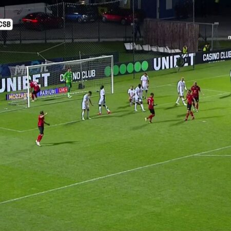 PrimaSport » Csikszereda – FCSB » Gazdele restabilesc egalitatea după autogolul lui Alexandru Pantea