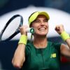 Sorana Cîrstea s-a calificat în optimile de finală la Seul, după un meci amânat de marți și întrerupt miercuri timp de aproape 4 ore » Urmează un test ESENȚIAL