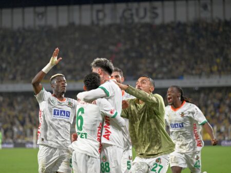 Alanyaspor, fără Ianis Hagi, a reușit o victorie impresionantă pe terenul lui Fenerbahce