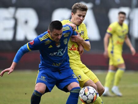 LIVE. Unirea Slobozia – Petrolul » „Lupii galbeni” în căutarea ieșirii din criză