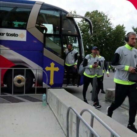 Echipa FCSB a ajuns la Arena Națională pentru confruntarea cu Oțelul