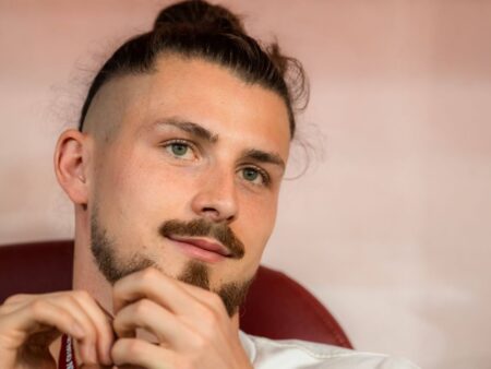Managerul Thomas Frank oferă actualizări despre revenirea lui Radu Drăgușin