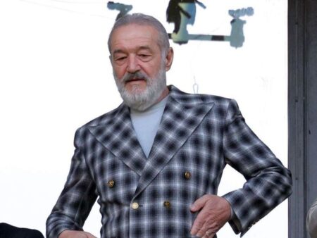 „Ce îmi pasă mie de Lucescu?”