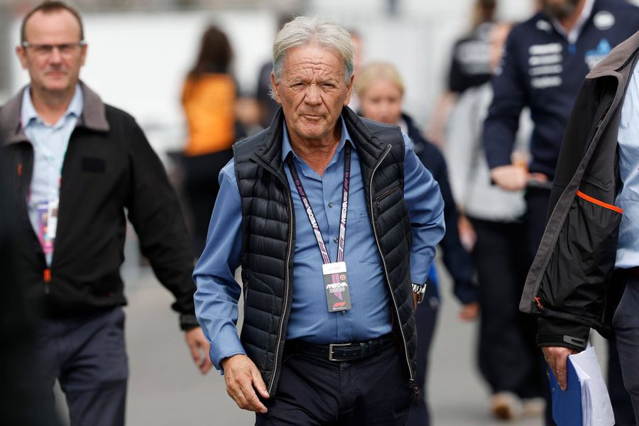Fost pilot din Formula 1: „Lewis Hamilton este un copil răsfățat”