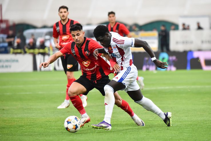 Csikszereda - Oțelul Galați, etapa 8 din Superliga.