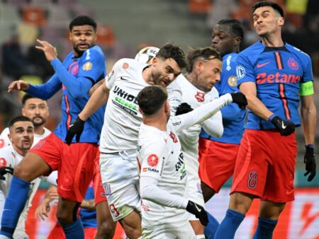 FCSB pierde un jucător timp de un an » Mihai Stoica a confirmat vestea tristă